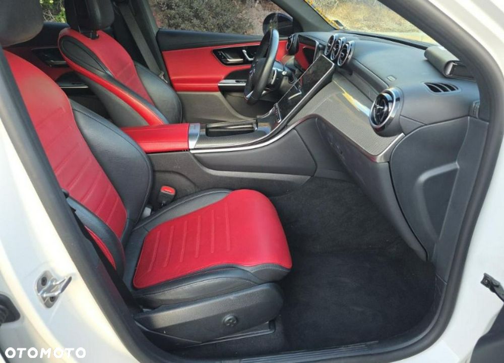 Mercedes-Benz GLC - 9