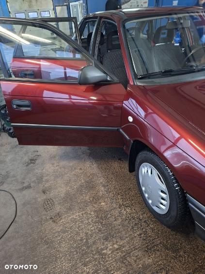 Opel Astra 1.4 GL - 13