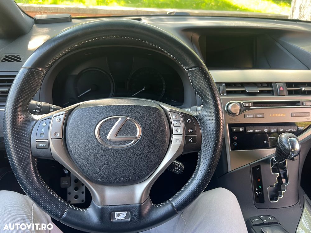 Lexus Seria NX 300h F Sport - 11