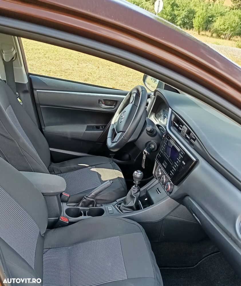 Toyota Corolla 1.6 Valvematic Luna - 9