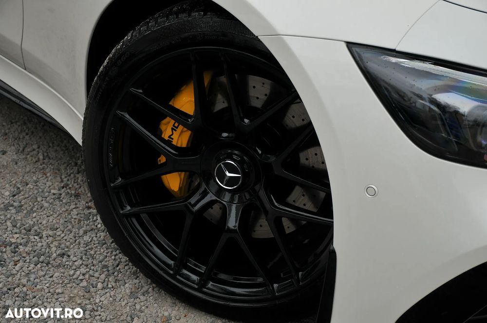 Mercedes-Benz AMG GT 4-door Coupe - 32