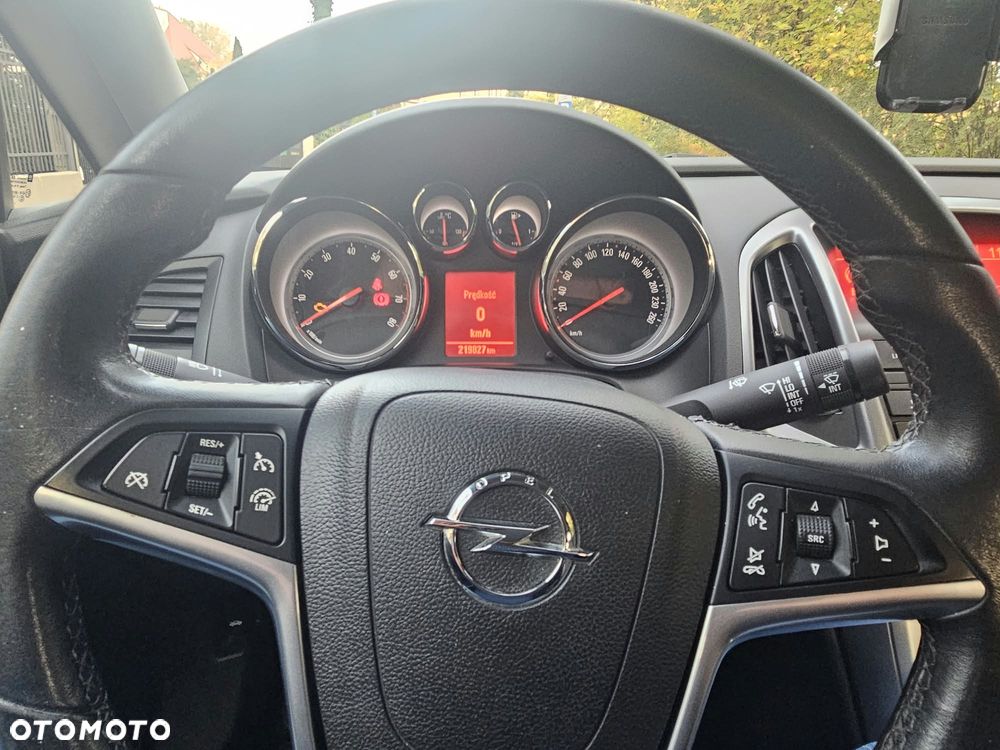 Opel Astra - 16