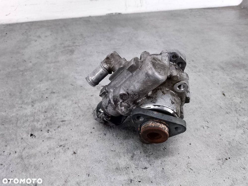 POMPA WSPOMAGANIA AUDI A4 B7 8E0145155T 7690955125 3.0 TDI - 1