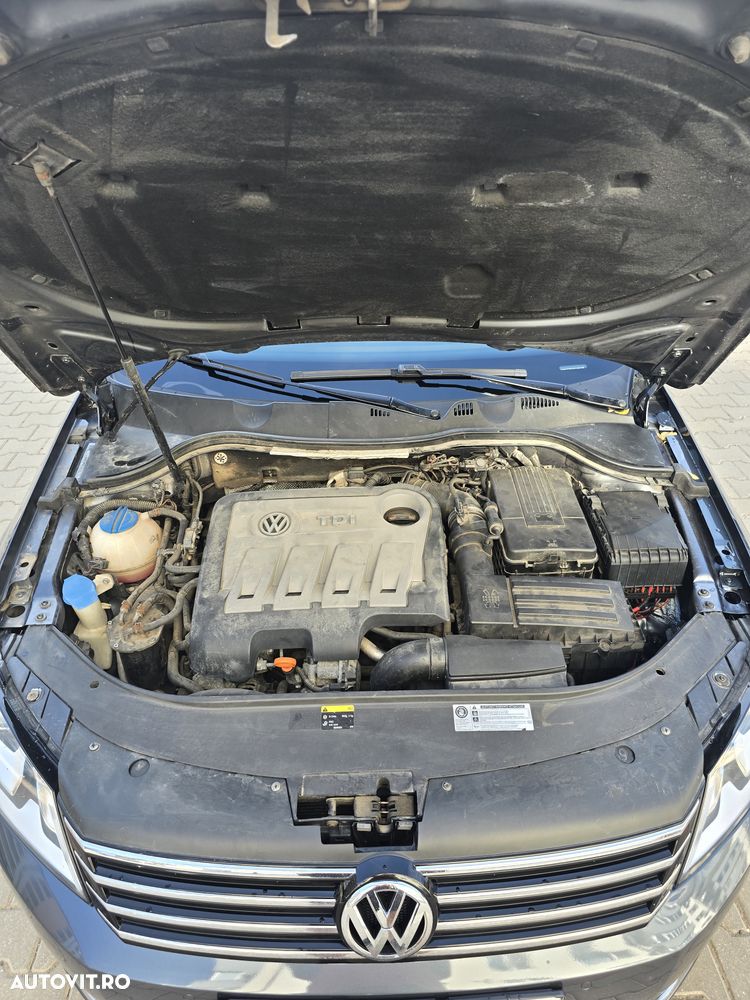 Volkswagen Passat - 6
