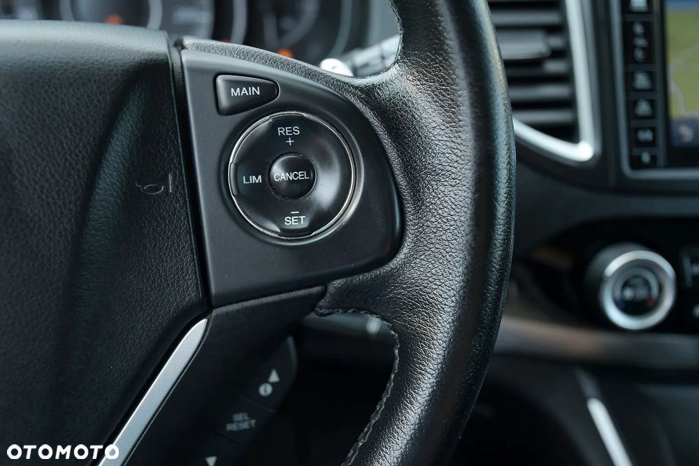 Honda CR-V 2.0i-VTEC 4WD Automatik Executive - 29