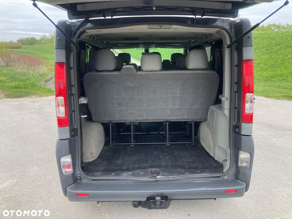 Renault Trafic L1H1 Passenger Lux - 12