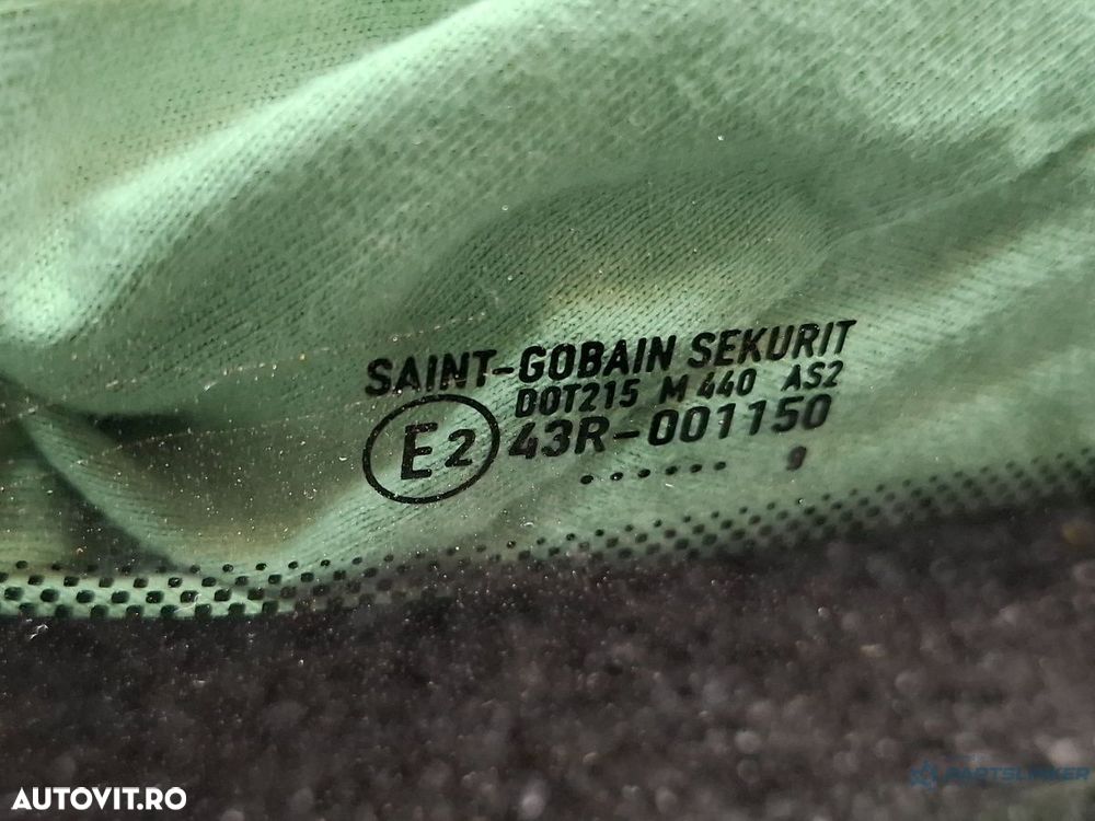 Luneta VOLKSWAGEN FOX 5Z1, 5Z3 2003 - 2014  5Z6845051J - 1