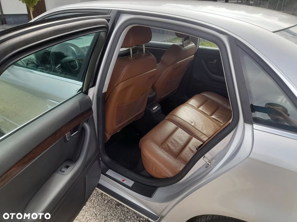 Audi A4 Limousine 1.8 T - 22