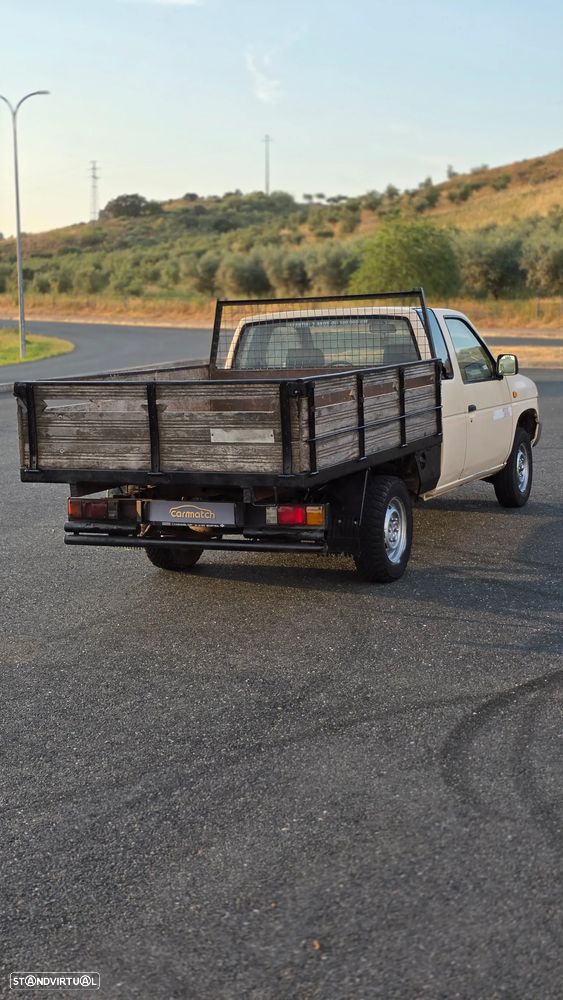 Nissan Pick Up - 7