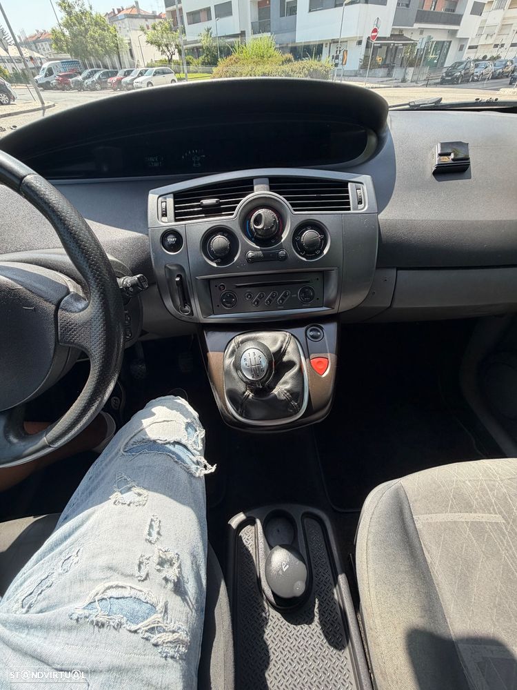 Renault Scénic 1.5 dCi Dynamique - 31