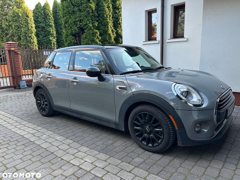 MINI Cooper - 1
