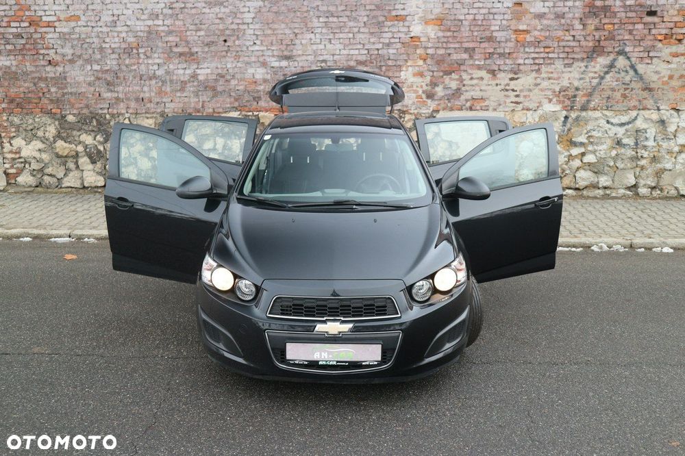 Chevrolet Aveo 1.2 LT - 21