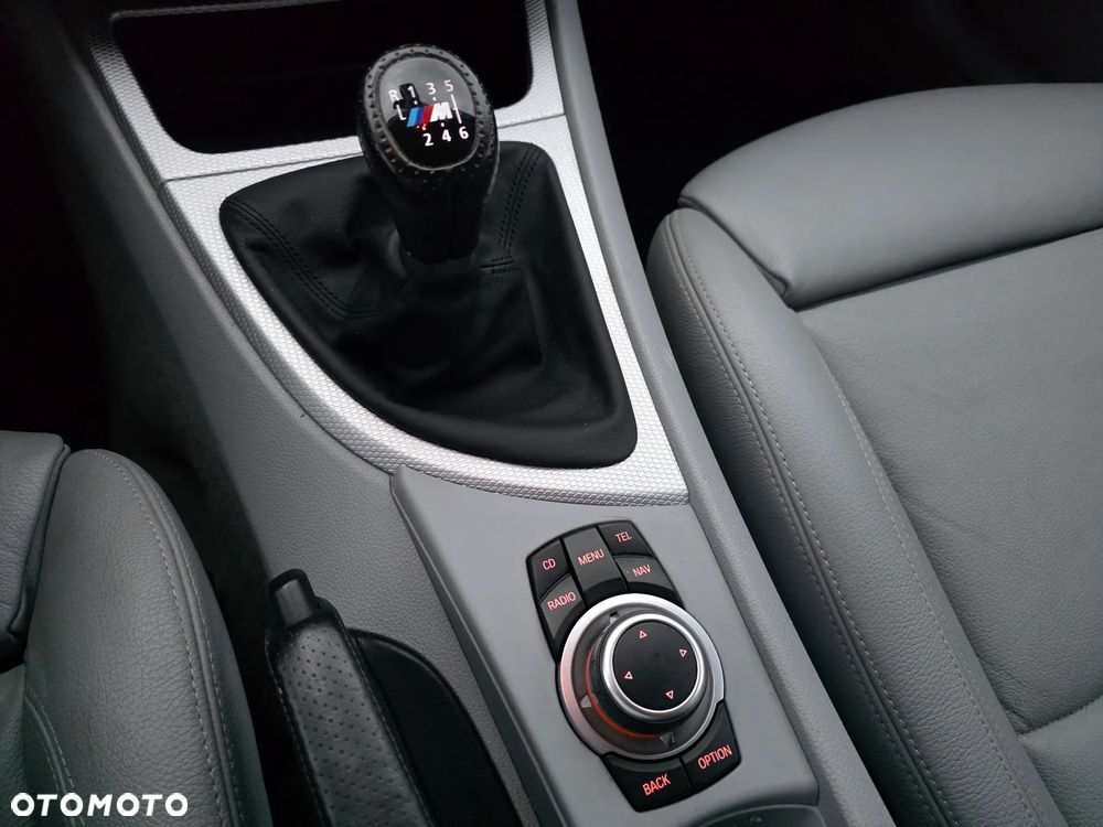 BMW Seria 1 123d DPF Edition Lifestyle - 17