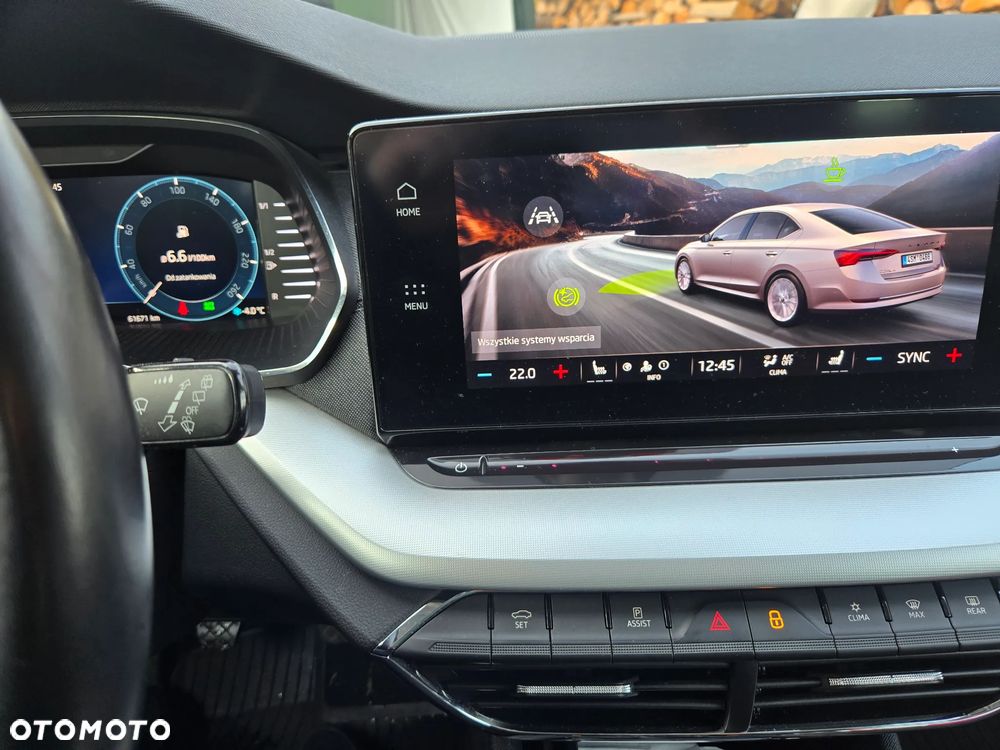 Skoda Octavia 1.5 TSI ACT Style - 10