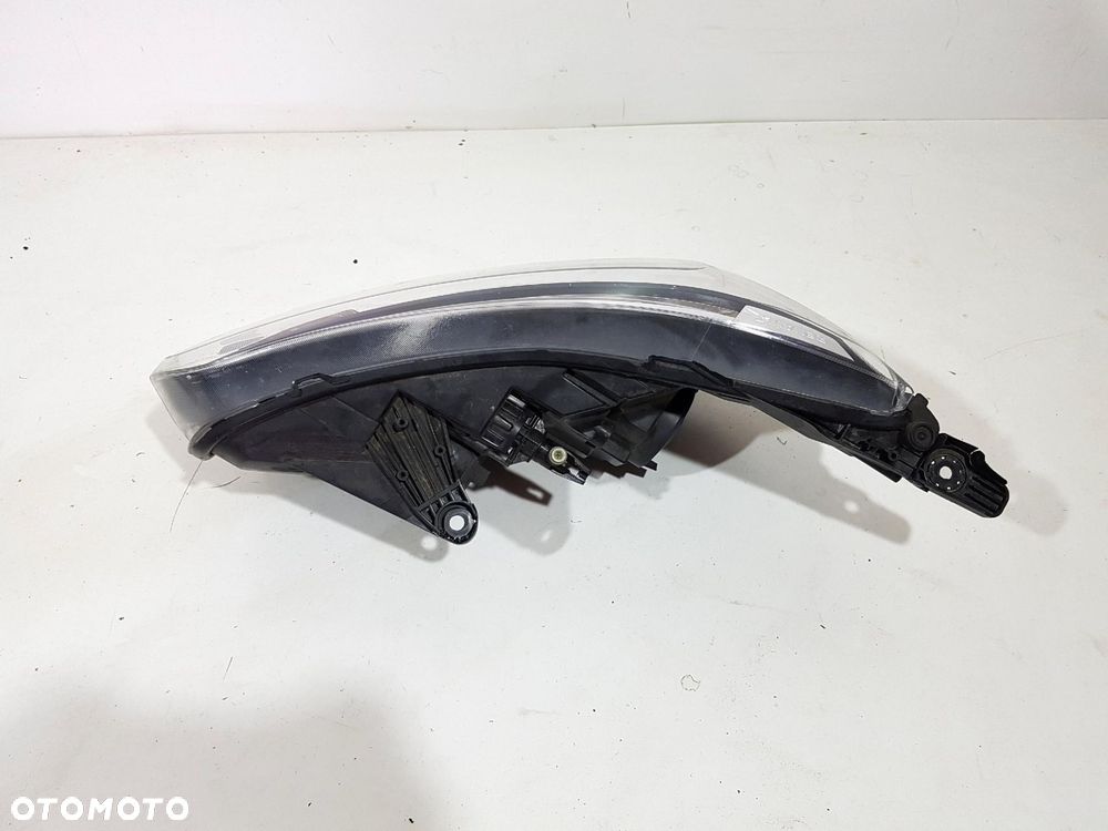 RENAULT EXPRESS 21- LAMPA PRZÓD PRZEDNIA LED PRAWA 260105660R EUROPA ORYGIN - 3