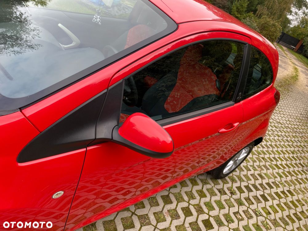 Ford KA 1.2 Titanium EU5 - 24
