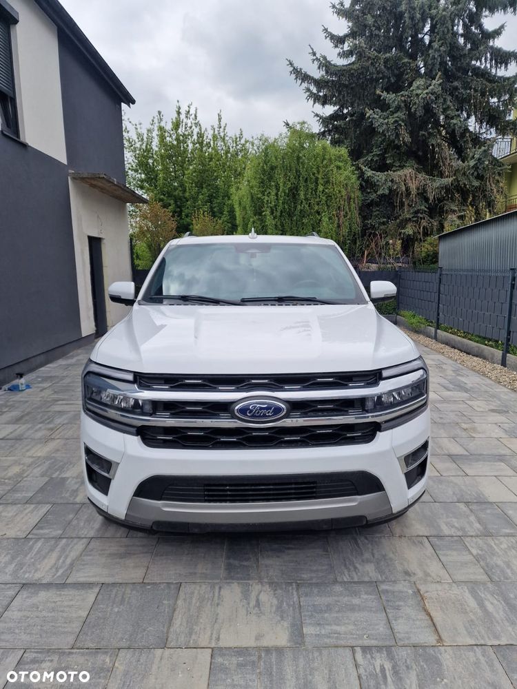 Ford Expedition - 2