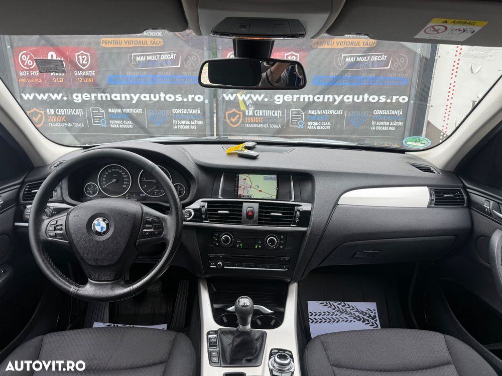 BMW X3 xDrive20d Advantage - 24