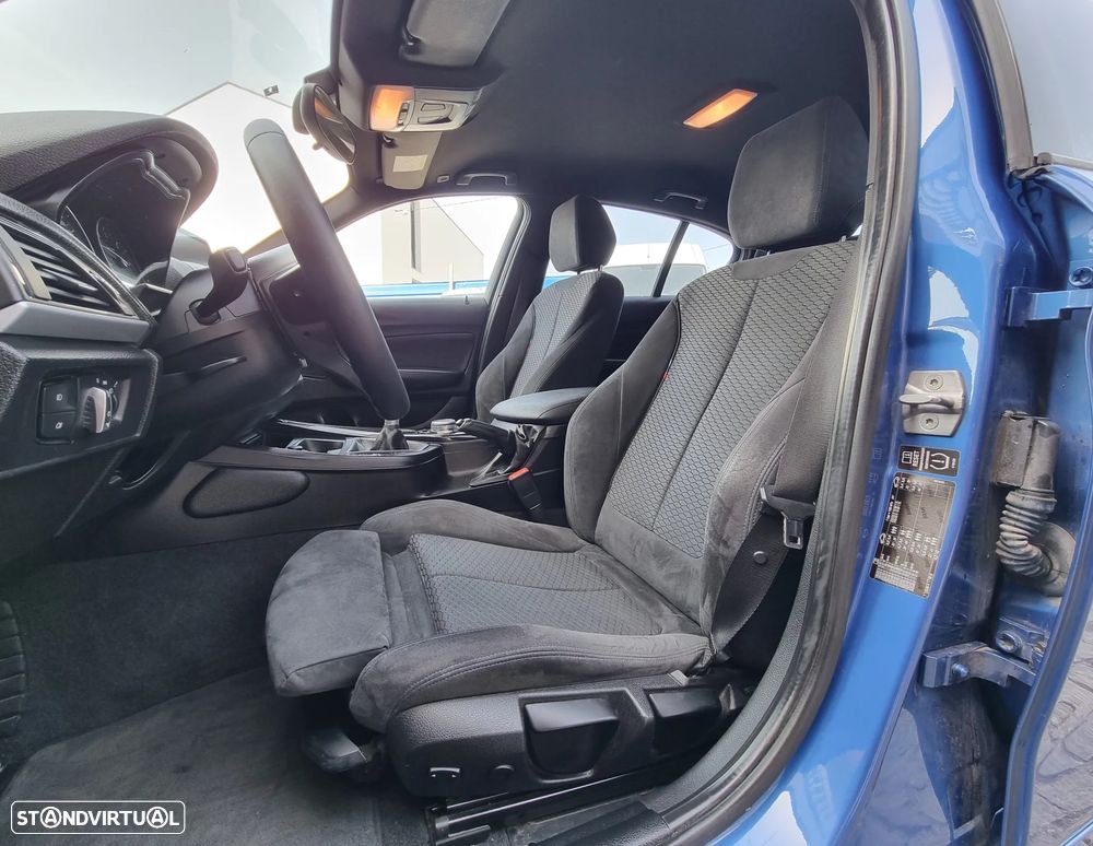 BMW 118 d Pack M - 12
