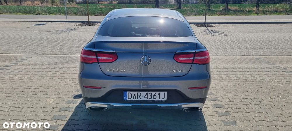 Mercedes-Benz GLC - 4