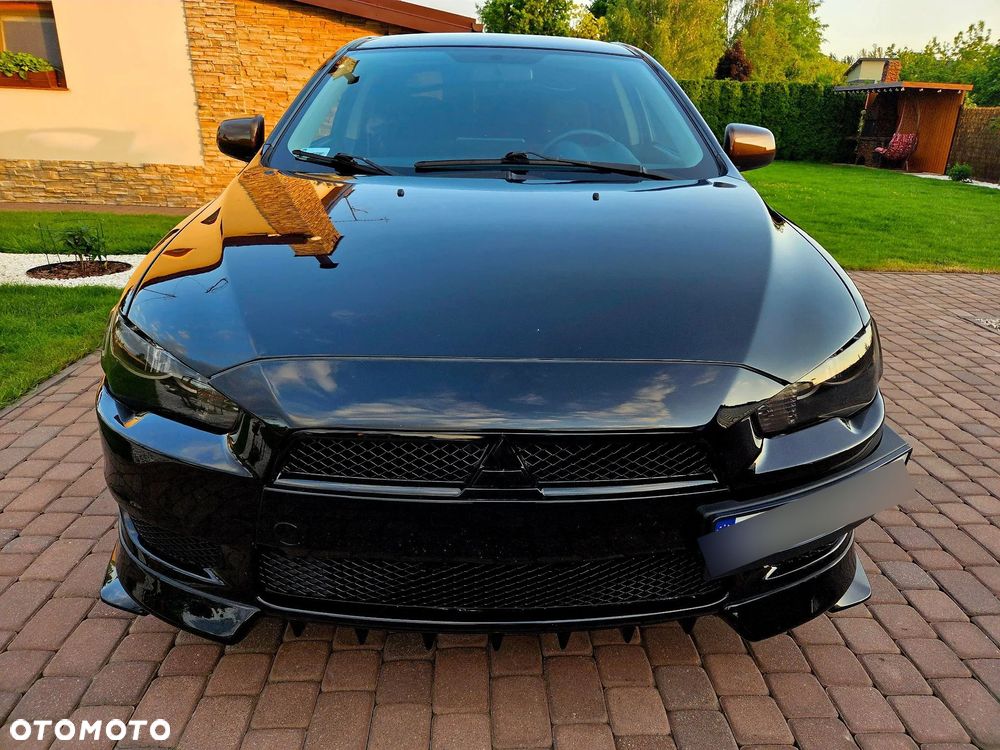 Mitsubishi Lancer - 9