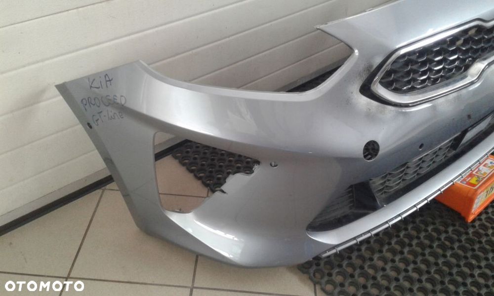 KIA Ceed III 3 ZDERZAK PRZEDNI 6PDC - 2
