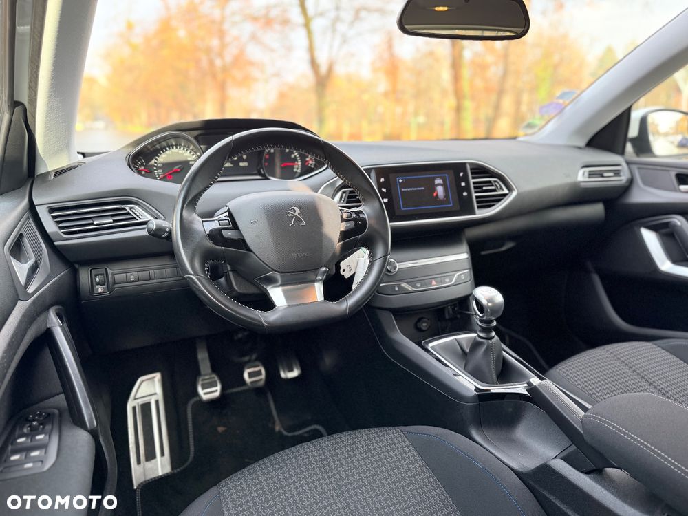 Peugeot 308 PureTech 110 Stop & Start Style - 25