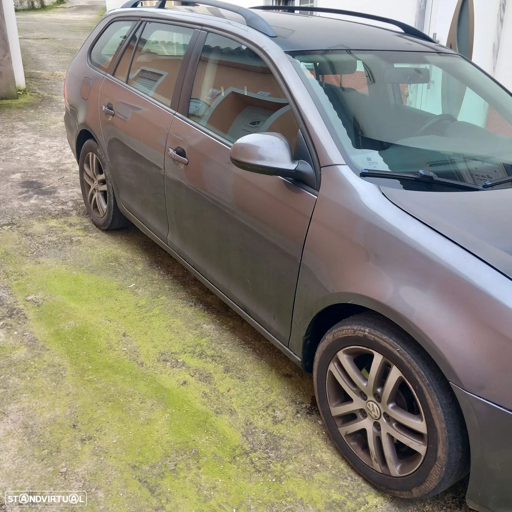 VW Golf Variant 1.6 TDi Confortline - 3