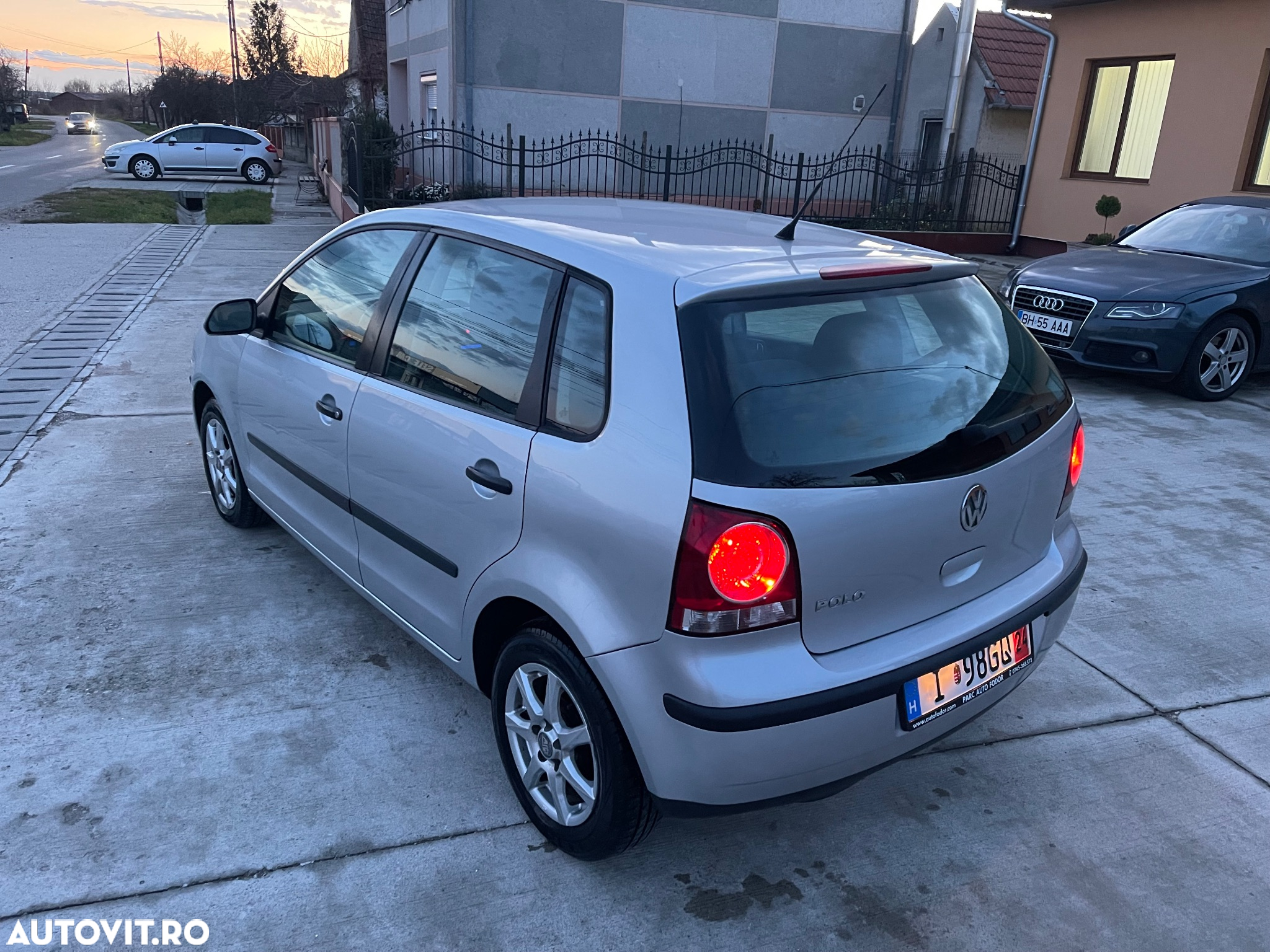 Volkswagen Polo 1.2 Team - 18