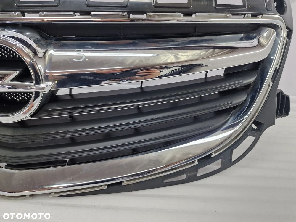 OPEL INSIGNIA A LIFT 13- ATRAPA / GRILL PRZEDNI PRZÓD , NR 13475242 , NR AUKCJI GR3 - 5