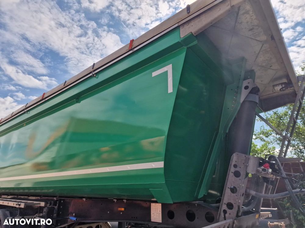 Schmitz Cargobull SKi 8,2, 28mc, EX DEMO-FULL OPTION, 2022, 29500 EUR+Tva, oblon rabatabil hidraulic spate, prelata pe role cu telecomanda, axa liftabila, LED, Anvelope 95% ok, scena vizitare, picioare sprijn, HARDOX, posibil leasing 4 ani-SUPER PRET 29.500 EUR+Tva - 22