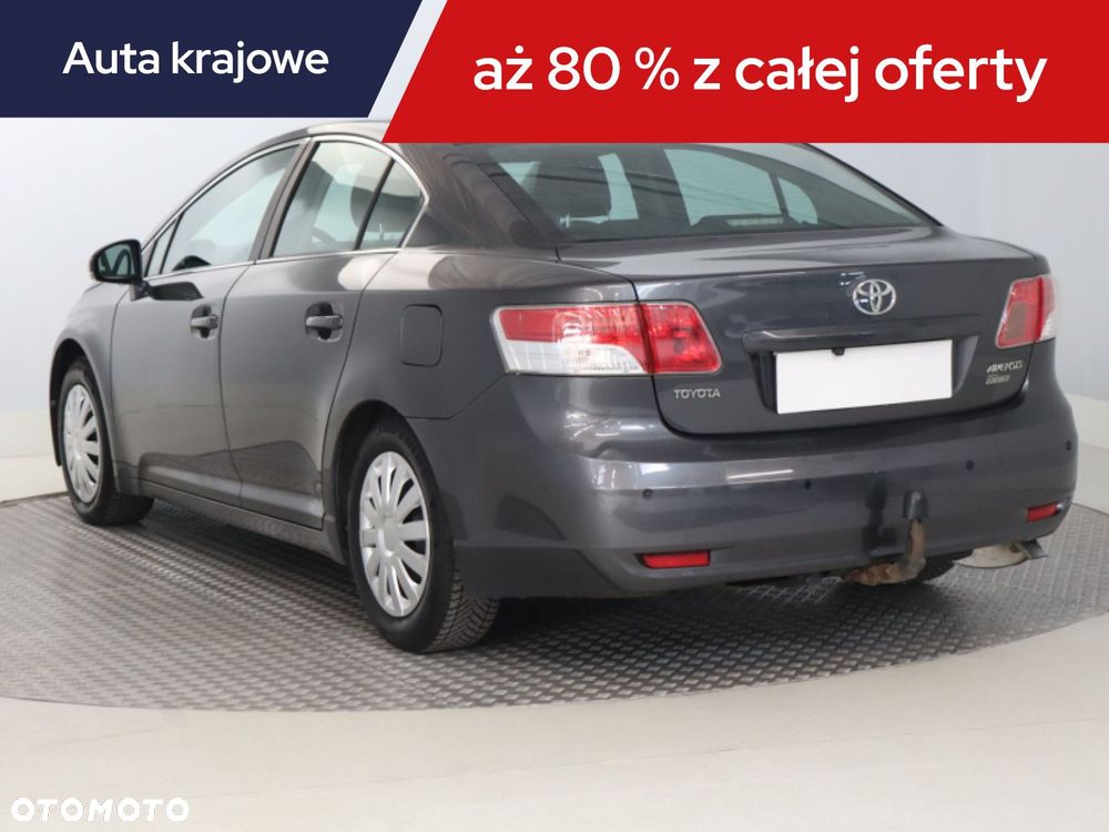 Toyota Avensis - 6