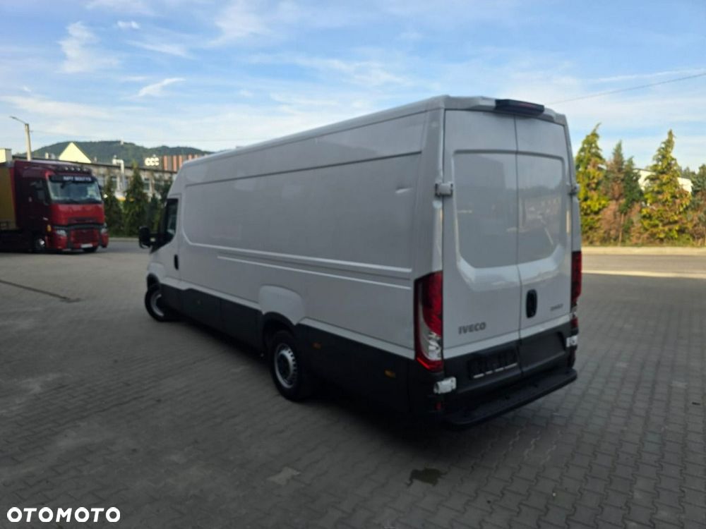 Iveco Daily 35C16 V - 8