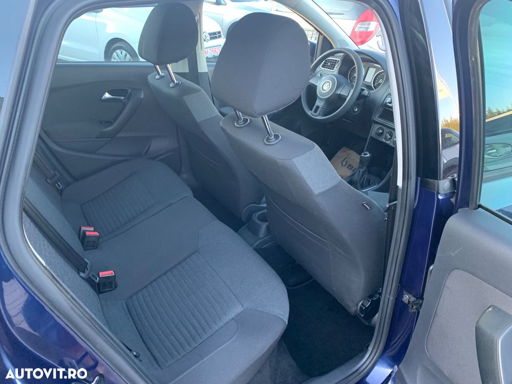 Volkswagen Polo 1.6 TDI Blue Motion Technology Comfortline - 16