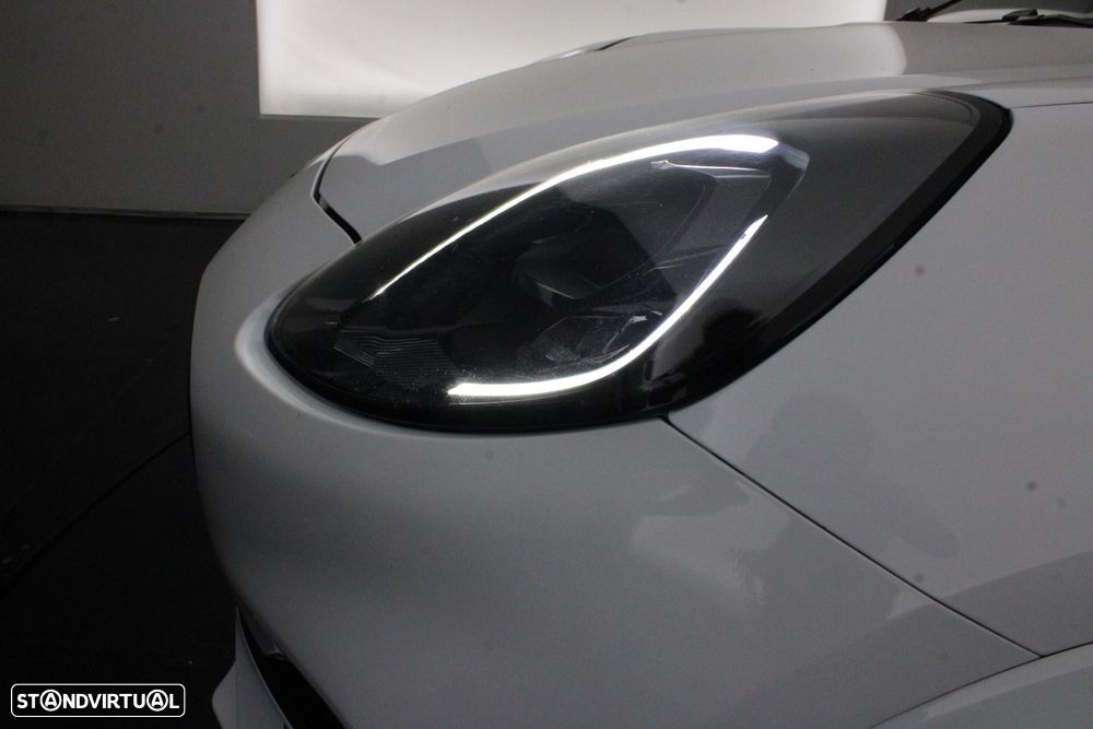 Ford Puma 1.0 EcoBoost MHEV ST-Line X Vivid Ruby Edition — fotografia 32