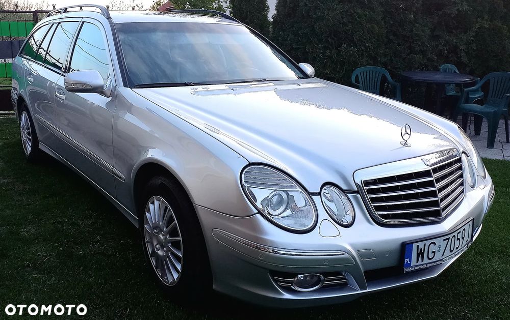 Mercedes-Benz Klasa E 320 CDI 7G-TRONIC Avantgarde DPF - 2