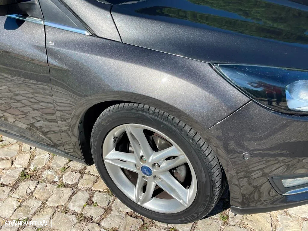 Ford Focus SW 1.5 TDCi Titanium - 8