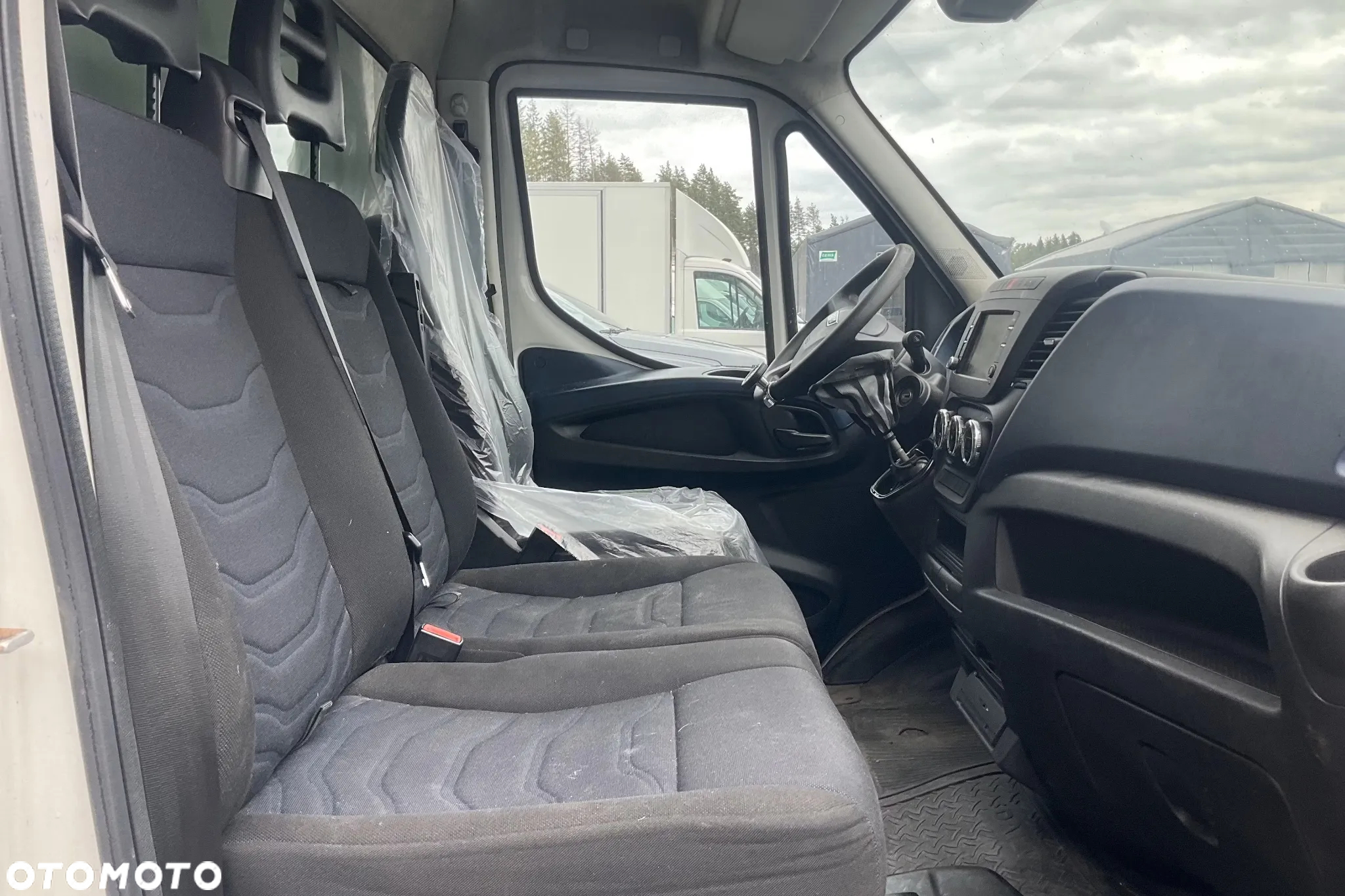 Iveco DAILY 35 - 17