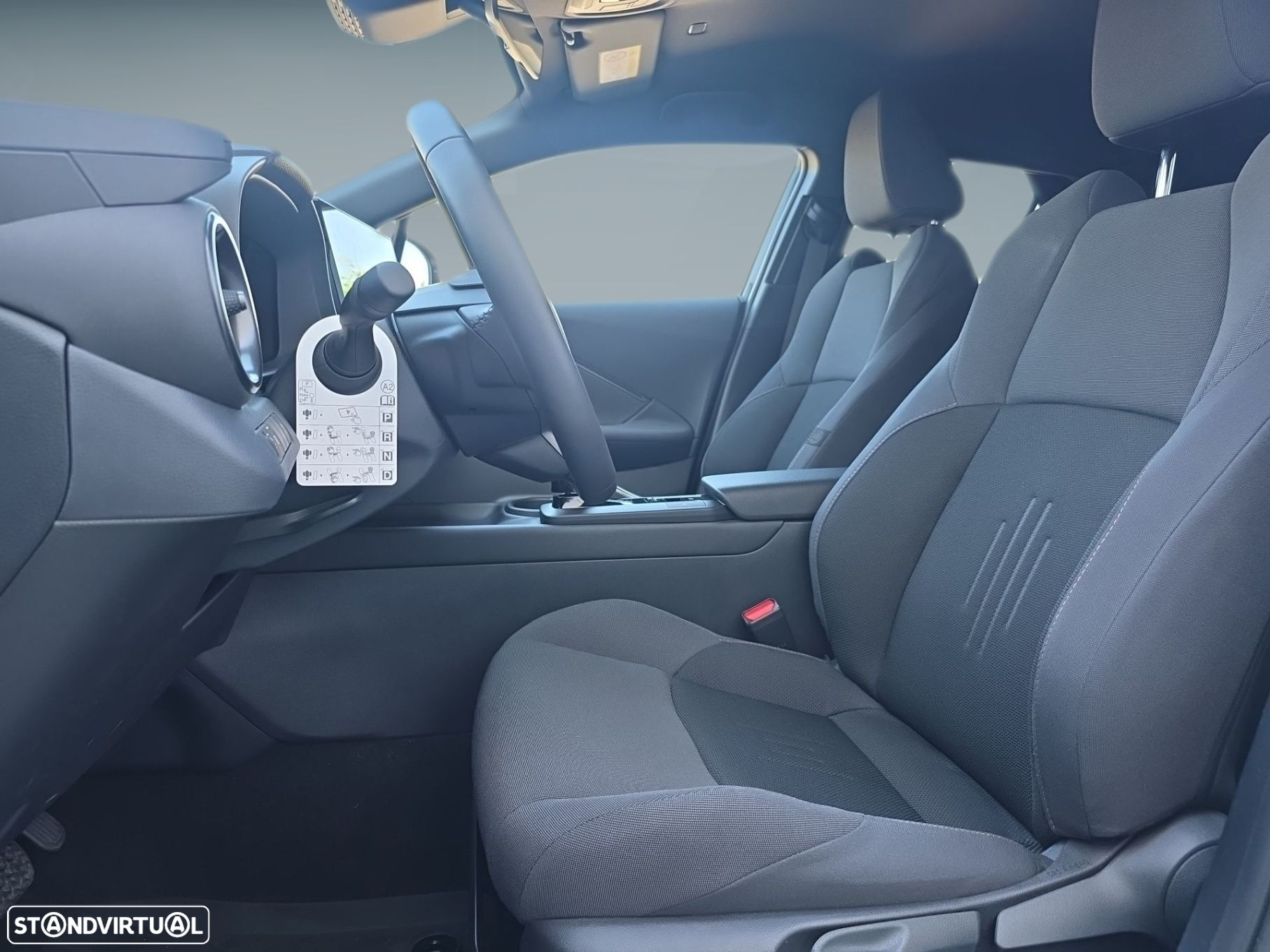 Toyota C-HR 1.8 Hybrid Square Collection - 4