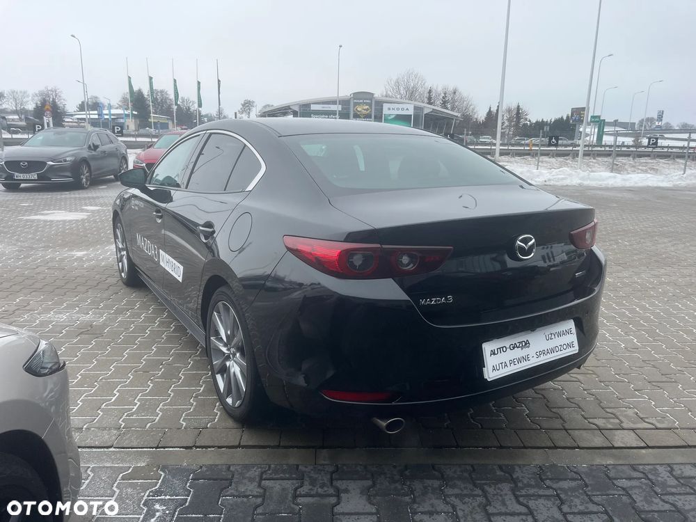 Mazda 3 - 4