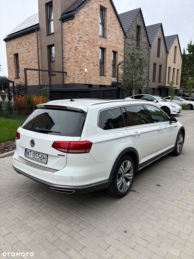 Volkswagen Passat Alltrack 2.0 TDI SCR 4Motion DSG (BMT) - 4