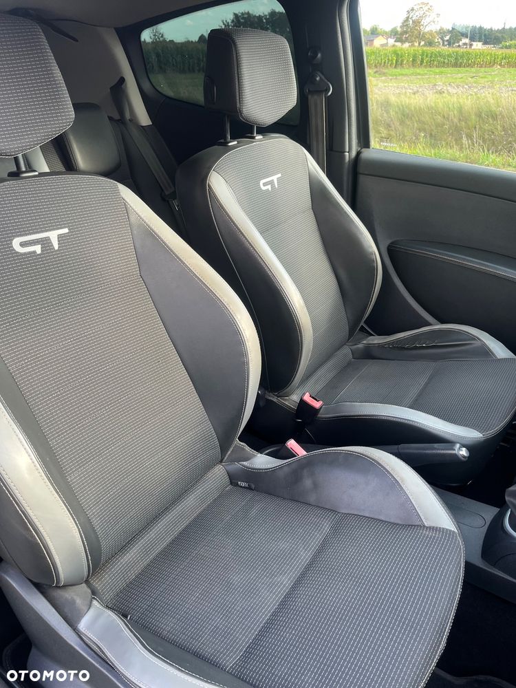 Renault Clio - 10