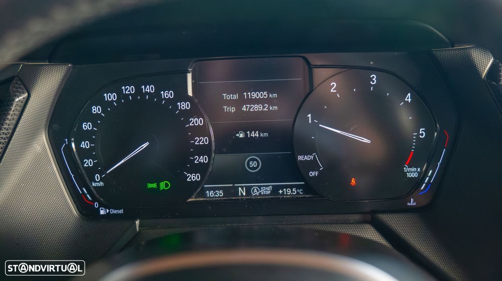 BMW 116 d Pack Desportivo M - 16