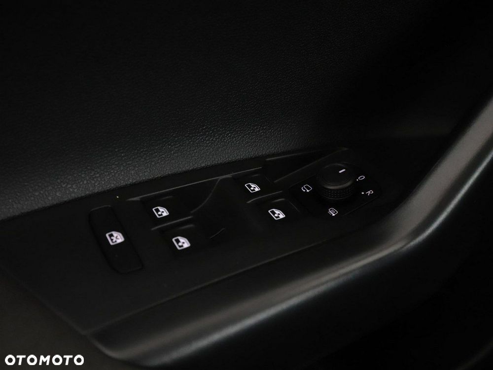 Volkswagen Taigo 1.0 TSI Life - 36