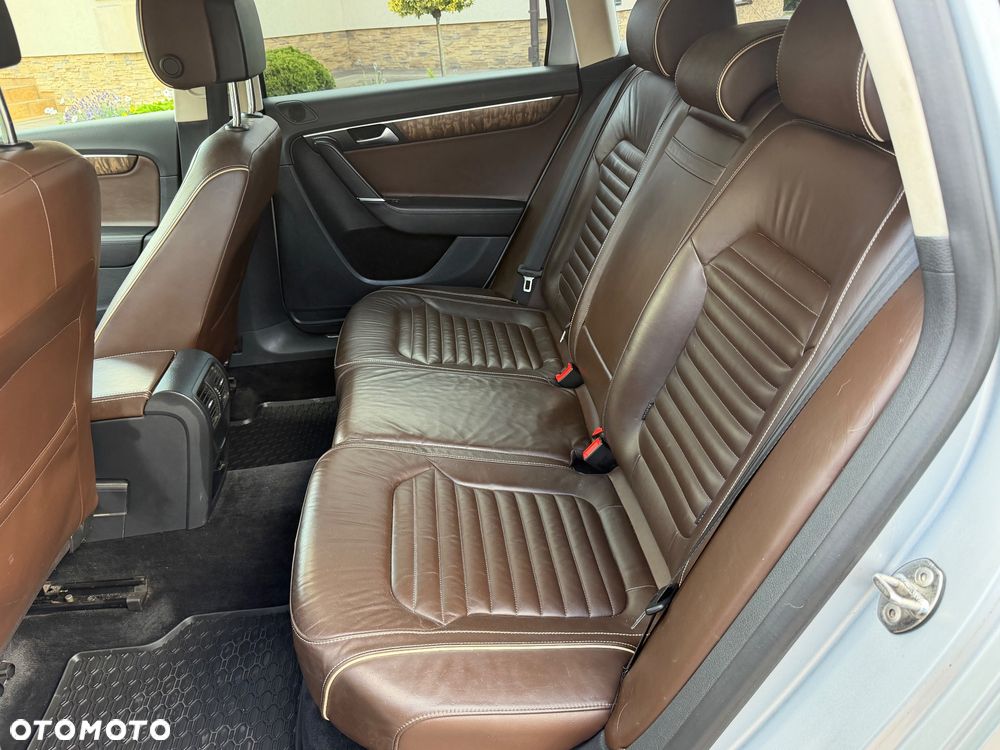 Volkswagen Passat 2.0 TDI DPF DSG Comfortline - 7