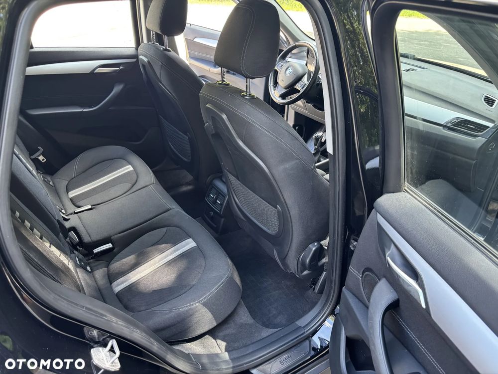 BMW X1 sDrive18d Advantage - 29