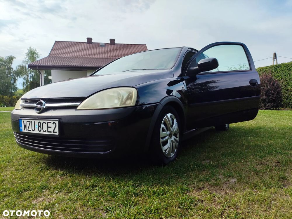 Opel Corsa 1.2 16V Cosmo - 3