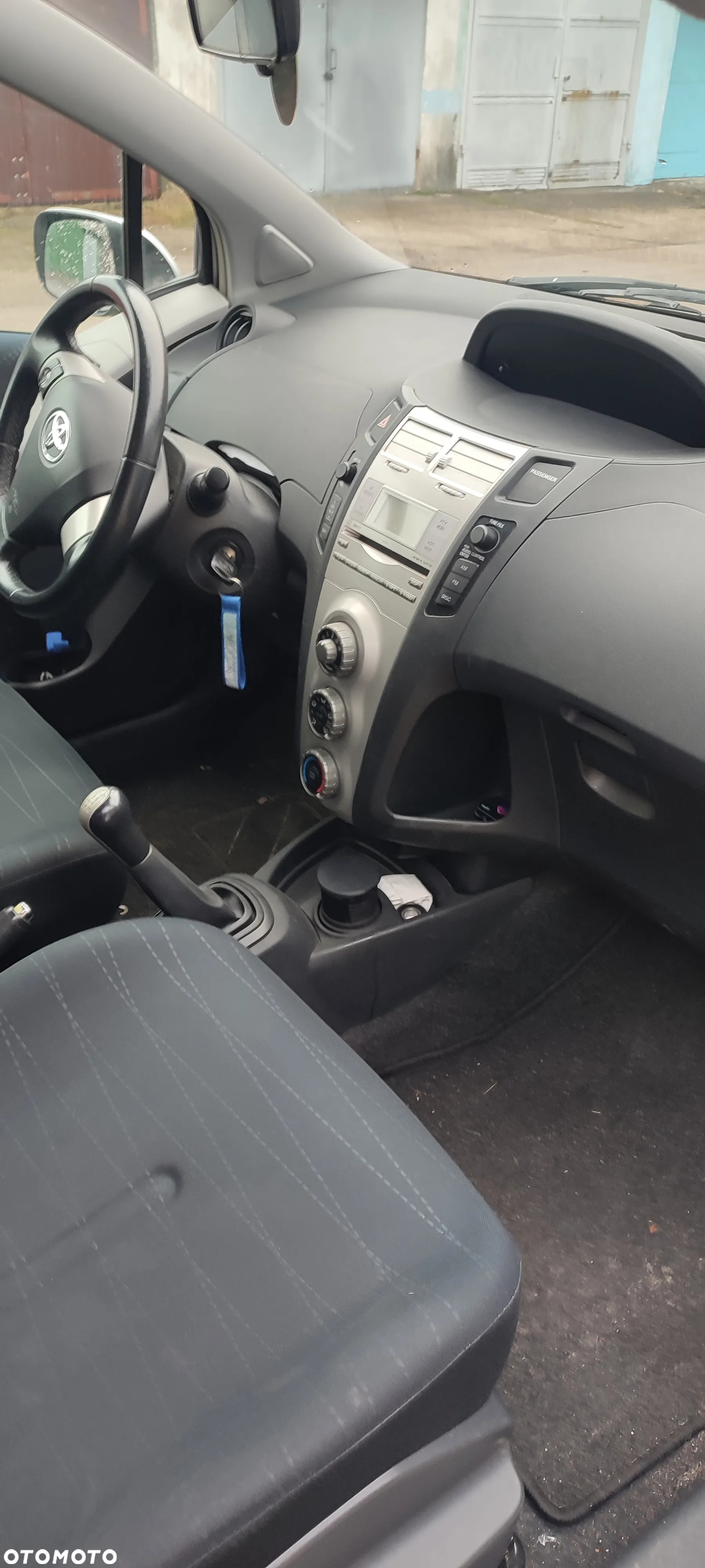 Toyota Yaris 1.3 Luna A/C - 6