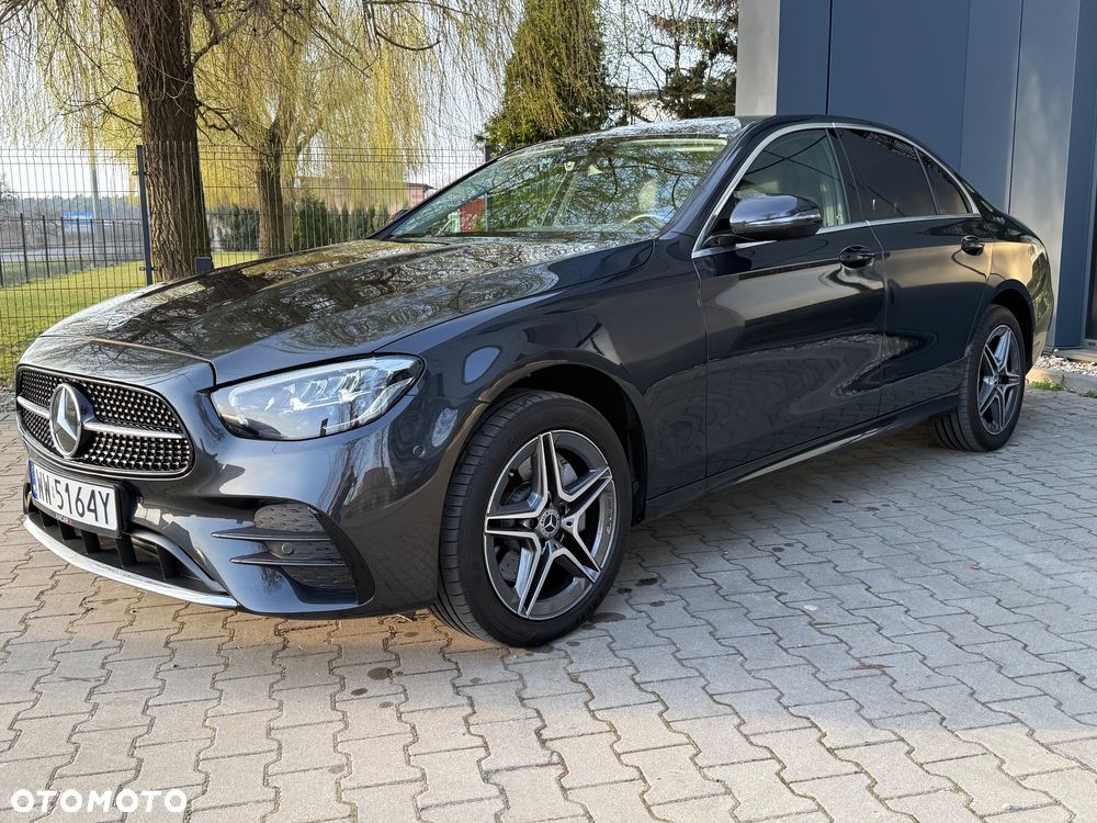 Mercedes-Benz Klasa E 220 d 4-Matic AMG - 1