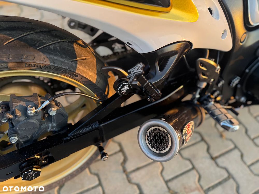 Suzuki Hayabusa - 22